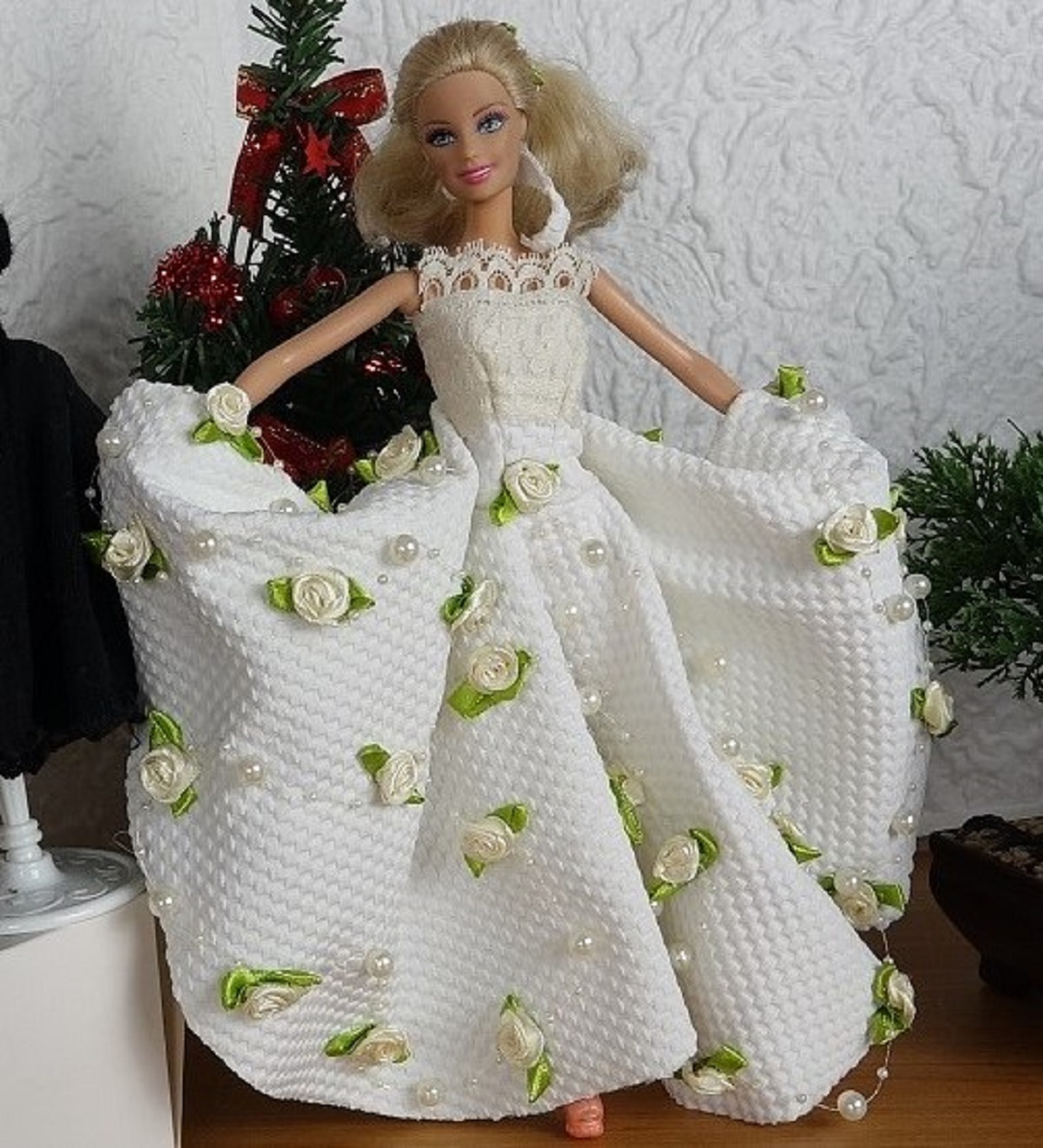 Une robe de Princesse aux couleurs du printemps - les lubies de lili Barbie